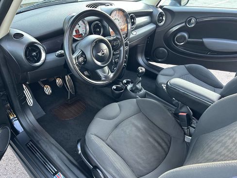 Used 2011 MINI Cooper S FWD image 6