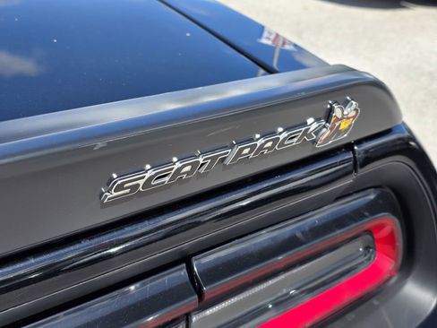 Used 2021 Dodge Challenger R/T Scat Pack image 8