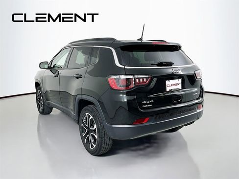 Used 2022 Jeep Compass Limited AWD/4WD image 10