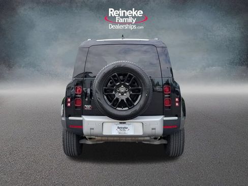 Used 2025 Land Rover Defender 110 S AWD/4WD image 6