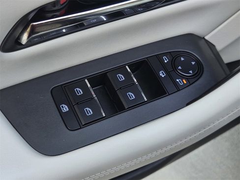 Certified 2025 MAZDA CX-90 3.3 Turbo w/ Premium Plus Pkg image 11