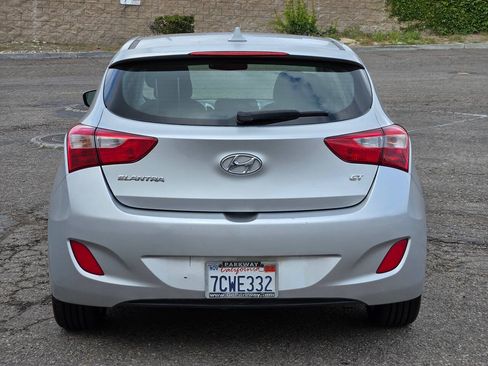 Used 2013 Hyundai Elantra GT w/ Touch & Go Pkg FWD image 13
