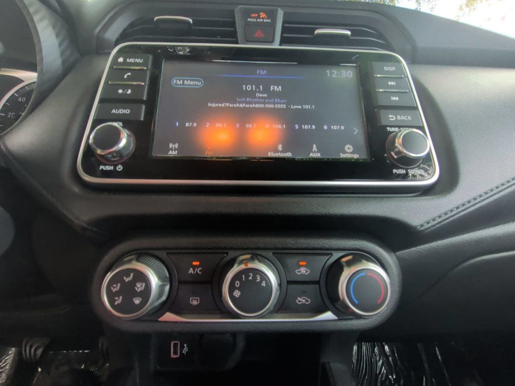 Used 2020 Nissan Versa S FWD image 19