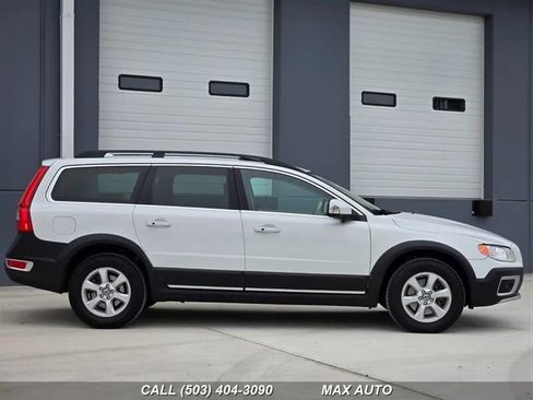 Used 2013 Volvo XC70 3.2 Premier Plus image 9