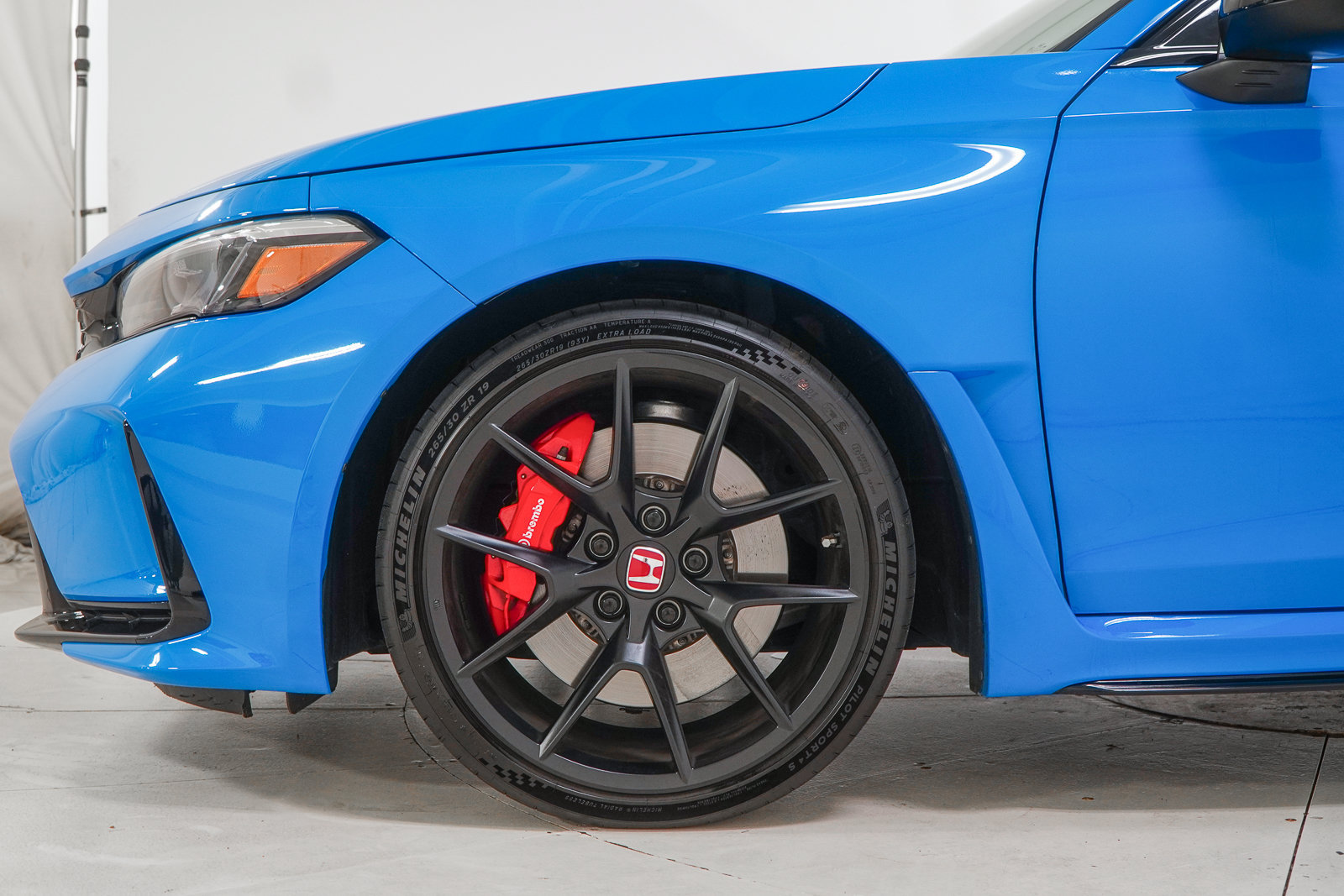 Used 2025 Honda Civic Type R image 17