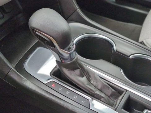 Certified 2023 Chevrolet Equinox LS FWD image 15