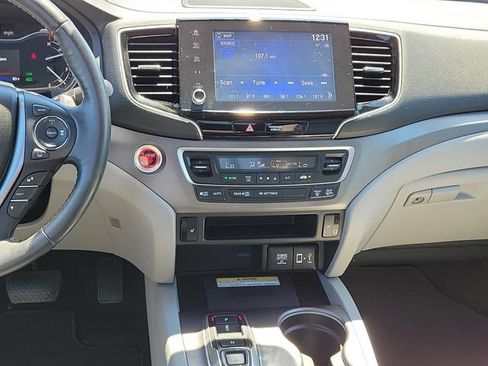Used 2023 Honda Ridgeline RTL-E image 23