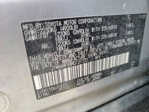 Used 2024 Toyota RAV4 XLE Premium AWD/4WD image 19