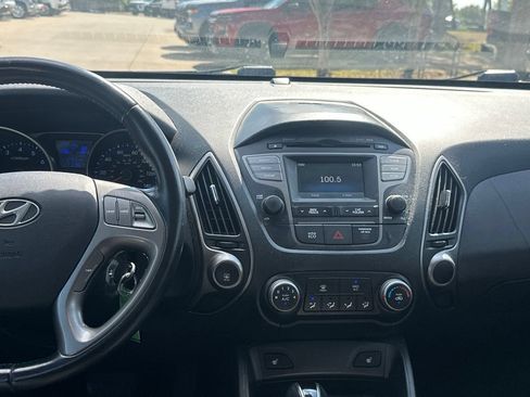 Used 2014 Hyundai Tucson SE FWD image 15