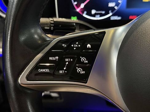 Certified 2022 Mercedes-Benz C 300 4MATIC Sedan image 31