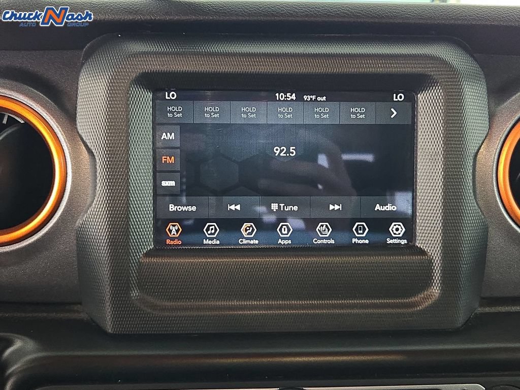 Used 2021 Jeep Gladiator Mojave w/ Cold Weather Group AWD/4WD image 19