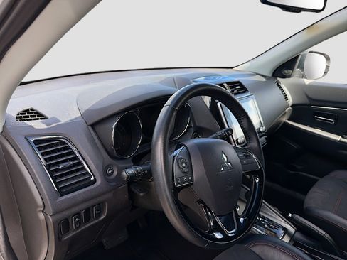 Used 2024 Mitsubishi Outlander Sport SE image 25