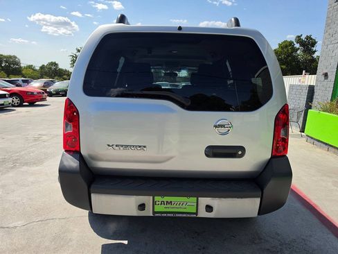 Used 2015 Nissan Xterra X RWD image 14