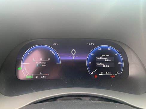 New 2026 Toyota Highlander Platinum image 32