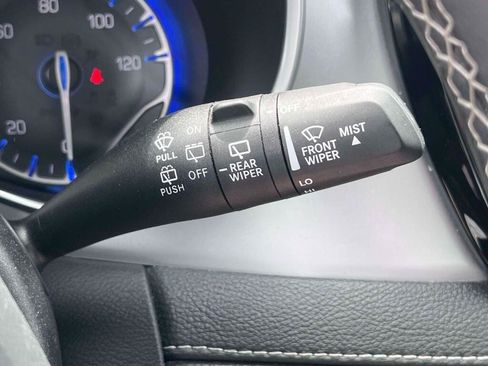 Used 2025 Chrysler Pacifica Limited FWD image 39