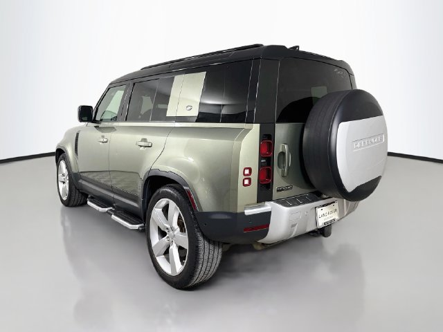 Used 2020 Land Rover Defender 110 First Edition AWD/4WD image 7