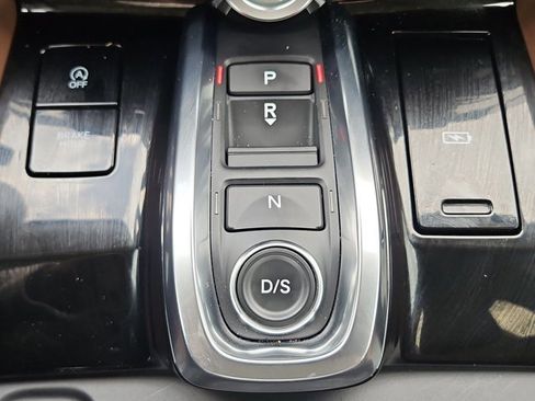 Used 2025 Acura MDX SH-AWD w/ Advance Package image 12