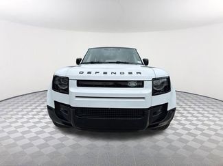 Used 2025 Land Rover Defender 130 X-Dynamic SE AWD/4WD video 2