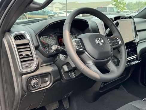 Used 2026 RAM 2500 Big Horn AWD/4WD image 2
