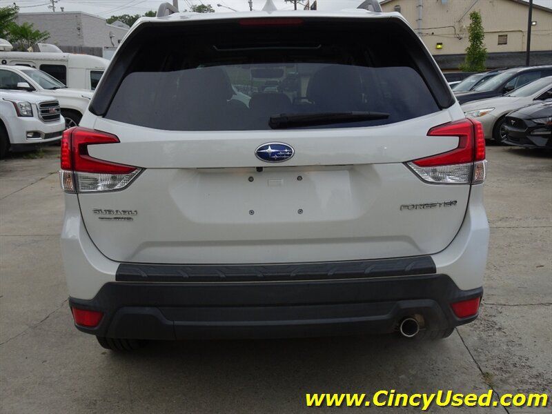 Used 2019 Subaru Forester Limited AWD/4WD image 7