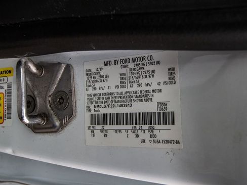 Used 2020 Ford Transit Connect XLT image 24