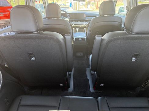 Used 2025 Kia Telluride S image 26