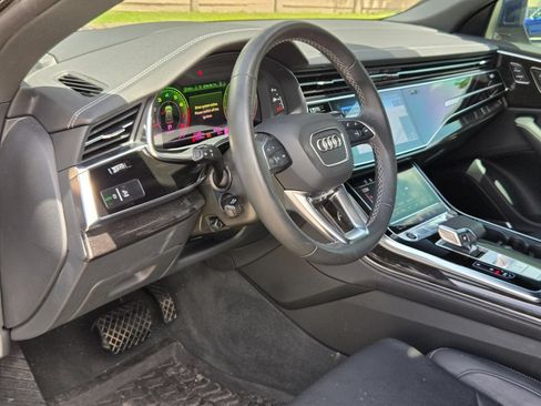 Used 2024 Audi Q8 Prestige AWD/4WD image 12