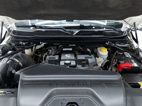 Used 2023 RAM 2500 Laramie AWD/4WD image 28