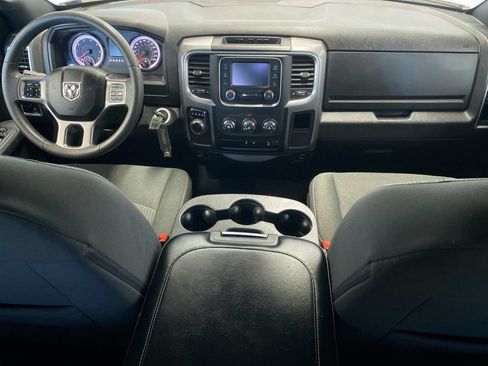 Used 2024 RAM 1500 Warlock RWD image 31