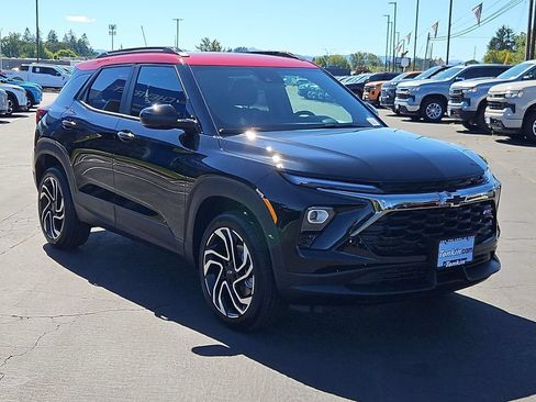 New 2026 Chevrolet TrailBlazer RS w/ Convenience Package AWD/4WD image 8