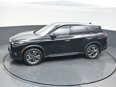 Used 2025 INFINITI QX60 Luxe w/ Cargo Package image 42