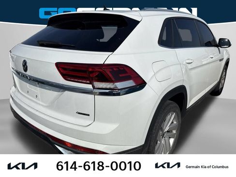 Used 2023 Volkswagen Atlas Cross Sport SE w/ Panoramic Sunroof Package AWD/4WD image 4