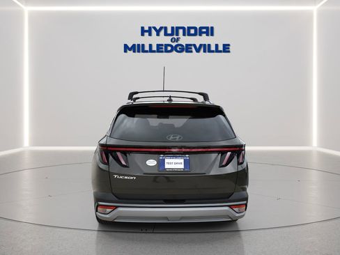 New 2026 Hyundai Tucson Limited FWD image 3