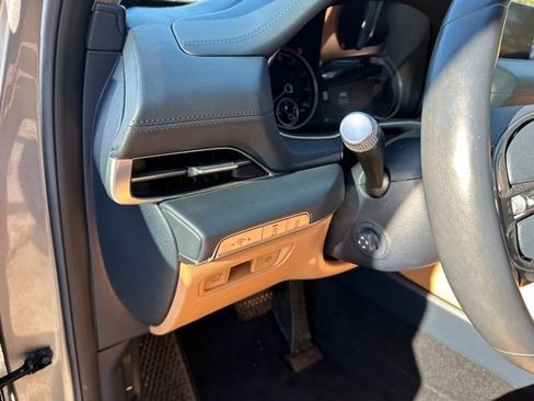 Used 2022 Genesis GV80 3.5T Advanced + image 20