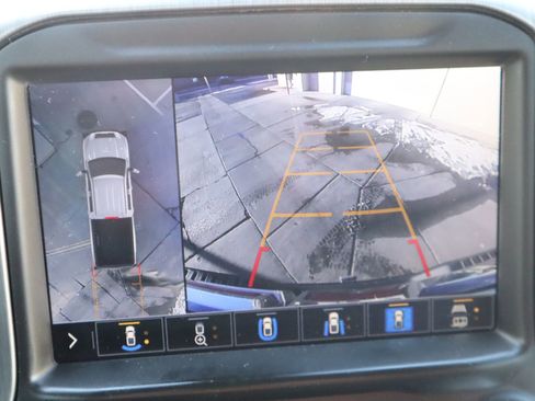 Used 2023 GMC Sierra 2500 Denali image 44