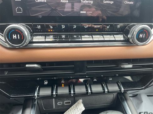 Used 2023 GMC Canyon AT4 w/ AT4 Premium Package image 51