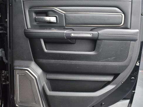 Used 2020 RAM 2500 Limited image 28