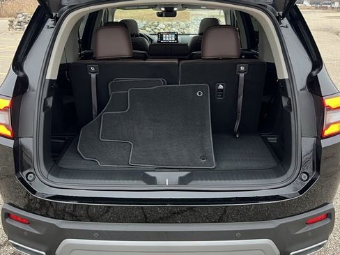 Certified 2025 Honda Pilot Elite image 14