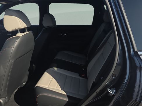 Used 2024 Honda CR-V Sport Touring image 11