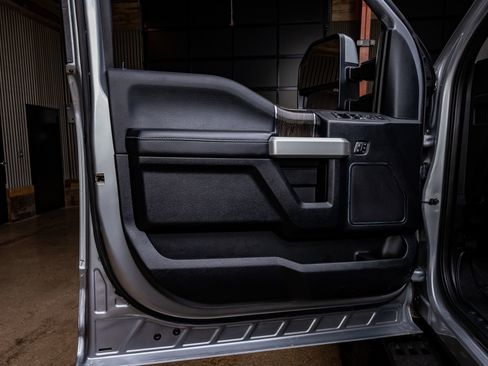 Used 2020 Ford F250 Lariat w/ Tremor Off-Road Package image 35