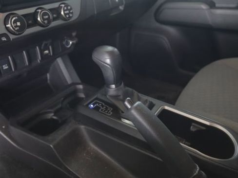 Used 2022 Toyota Tacoma image 19