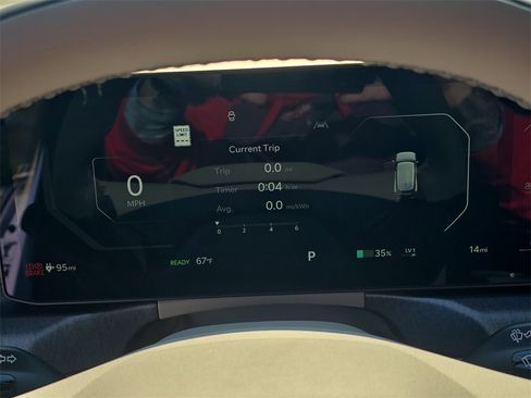 New 2026 Kia EV9 Wind image 35