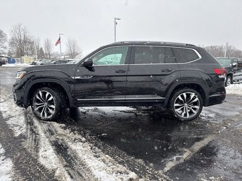 Used 2021 Volkswagen Atlas SEL Premium R-Line image 8