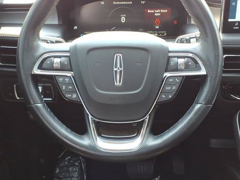 Used 2023 Lincoln Nautilus Reserve w/ Equipment Group 201A AWD/4WD image 17