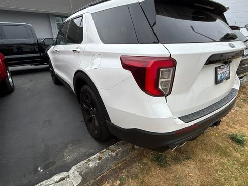 Used 2023 Ford Explorer ST w/ Equipment Group 401A AWD/4WD image 3