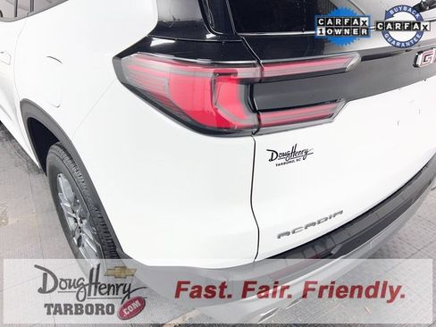 Used 2025 GMC Acadia Elevation image 13