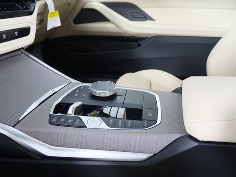 New 2026 BMW 430i Coupe w/ Premium Package image 18