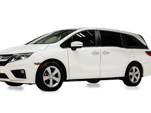 Used 2019 Honda Odyssey EX image 2