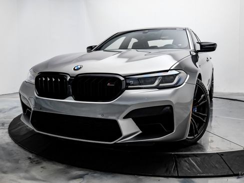 Used 2022 BMW M5 w/ Competition Package image 3
