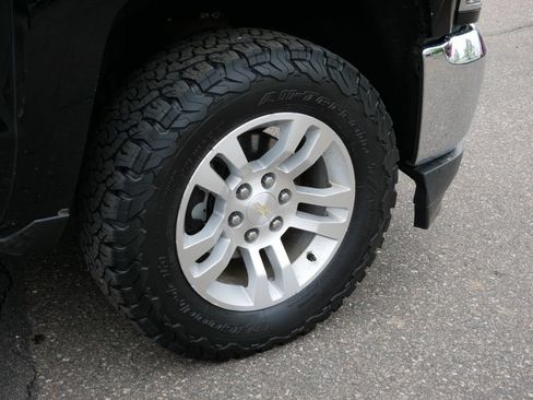 Used 2018 Chevrolet Silverado 1500 LT w/ All Star Edition AWD/4WD image 13